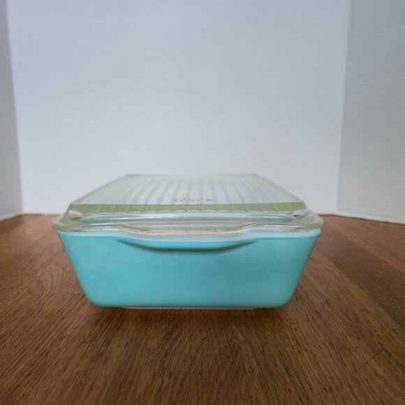 Vintage Pyrex 503 Turquoise Fridgie Aqua Refrigerator Dish w/ Ribbed Lid 1.5 Qt - Picture 3 of 8